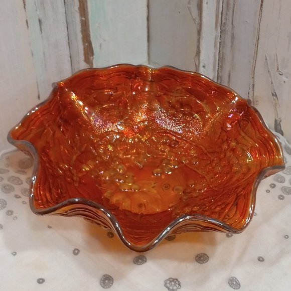 Indiana Carnival Glass Iridescent Grapevine Candy Dish - Picture 4 of 6